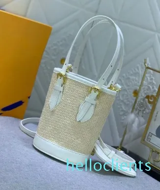Högkvalitativa Luxurys designers väskor kvinna mode dubbel brödkoppling axel