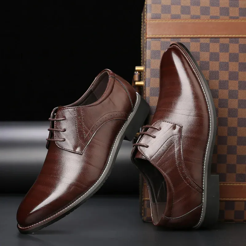 Sapatos de vestido de alta qualidade couro genuíno homens brogues sapatos rendas-up bullock vestido de negócios homens oxfords sapatos masculinos sapatos formais 698 231110