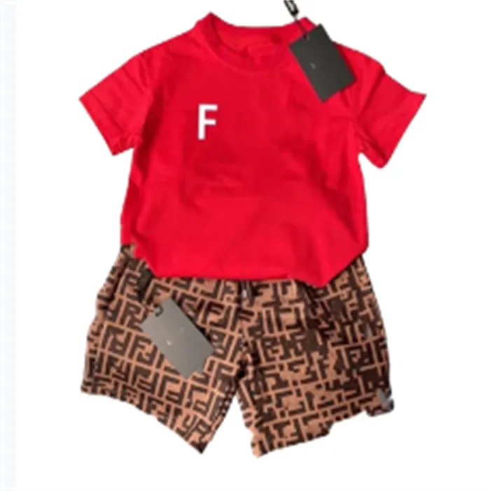 Baby Childrens Clothing Diseñador de diseñador de niños Diseñadores de lujo de verano Set de manga corta Tamaño de 90 cm-160 cm A28