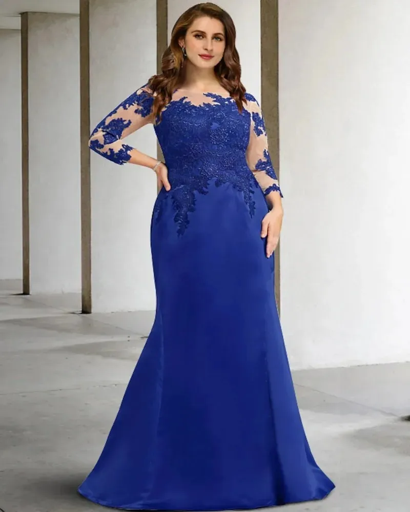 2024 Sirena blu royal Abito per la madre della sposa Plus Size Elegante gioiello Lunghezza pavimento Applicazioni in pizzo Abiti formali per invitati a un matrimonio in raso