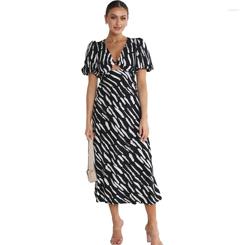 Etniska kläder Long African Dress Women Puff Sleeve V Neck Empire Hollow Robes Summer Fashion Print Elegant Office Lady 2023