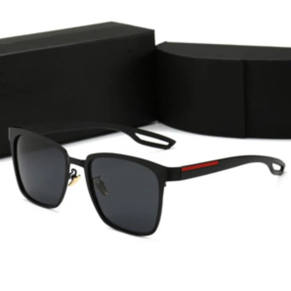 Gafas de sol de diseñador para hombre Gafas de sol de lujo para mujer 0120 Marco cuadrado plateado Marca Retro Gafas de moda polarizadas de alta calidad 6 C240C