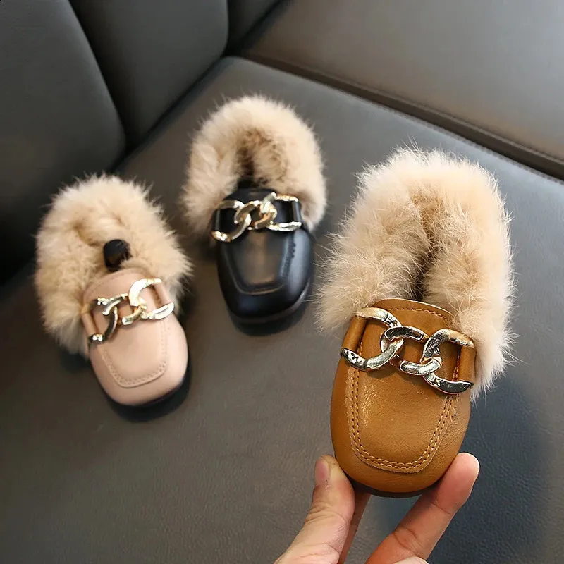 Premiers marcheurs chaussures plates filles mode hiver chaud enfant en bas âge chaussures enfants enfants lapin en peluche fourrure princesse tête carrée en cuir chaussure fille 231109