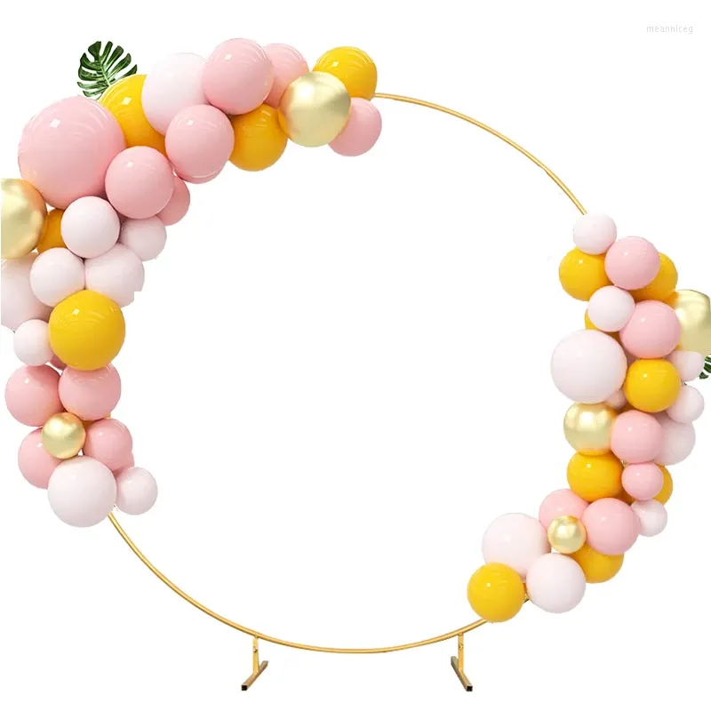 Decorazione per feste Fibbia a scatto Fibbia ad arco Supporto per arco in ferro battuto con palloncino tondo sullo sfondo di fiori