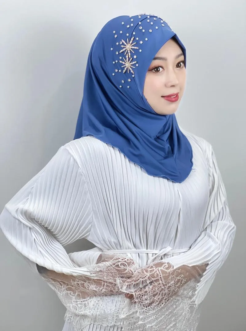 Abbigliamento etnico Musulmano Solid Hijab Strass di alta qualità Perla impreziosita Glitter Accessorio per capelli Sovrapposizione Comodo cappello istantaneo