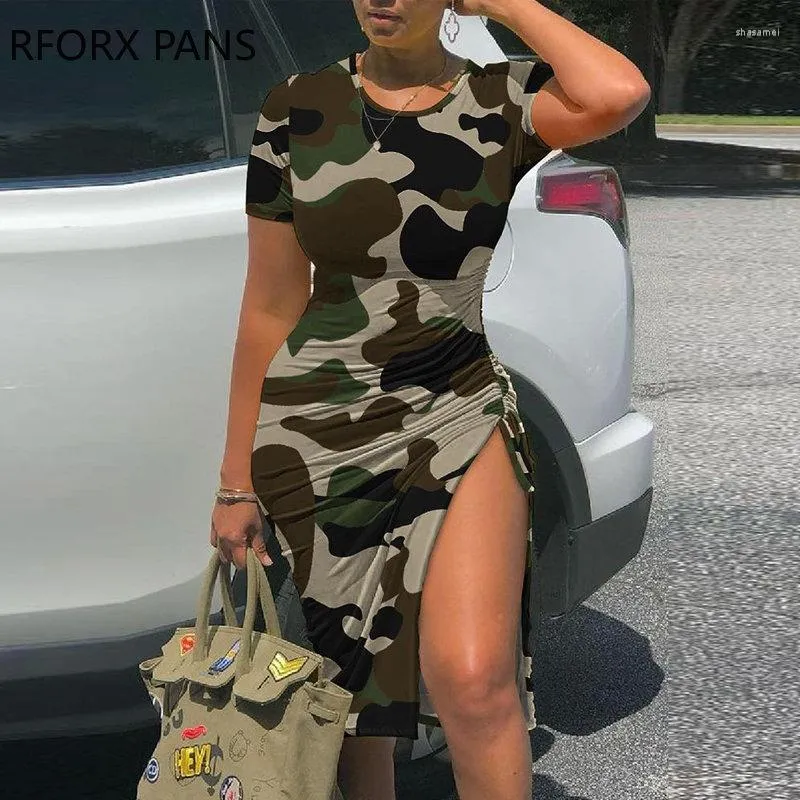 Elegant Camo Bodycon Midi Dress Women's Casual Short Sleeve Shirred Round  Neck High Slit Dress, Stylish Camouflage Print