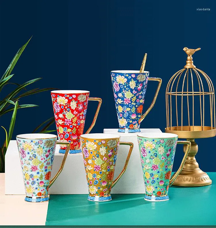 Tasses Jingdezhen couleur émail européen doré à la main en porcelaine tasse Style cour bureau Simple adulte tasse à eau
