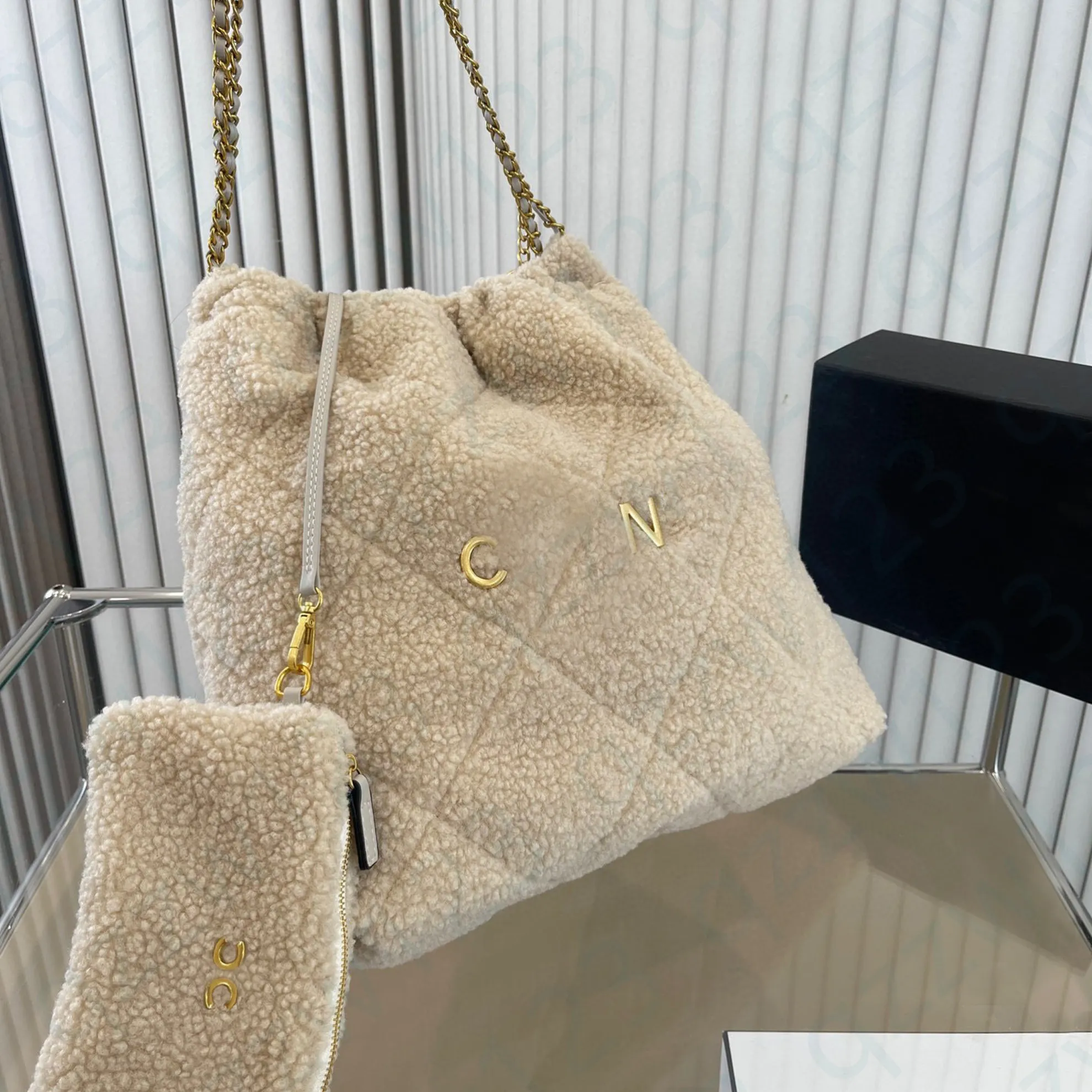 Shoulder bag designer bag trash bag Italy Luxury tote bag women bag double letter Fashion bag crossbody bag coin multi-colour clutch