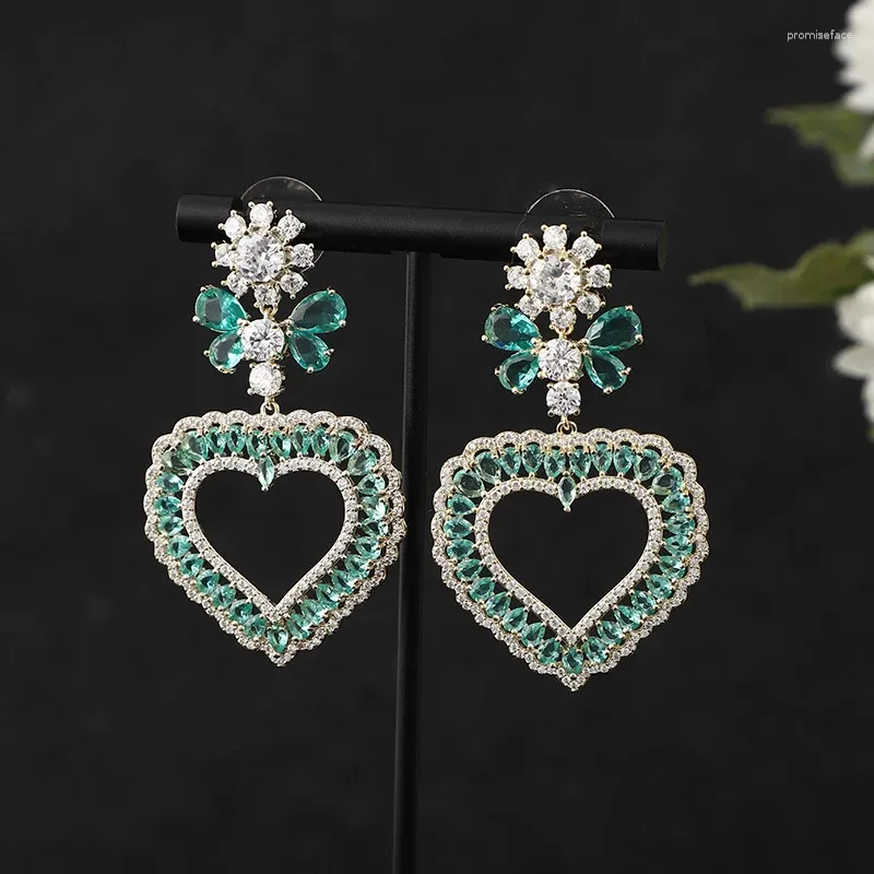 Boucles d'oreilles pendantes de luxe romantique, longues, ajourées, cœur, fleurs, papillon, goutte d'eau, pour femmes, fête de mariage, bijoux de mariée de dubaï