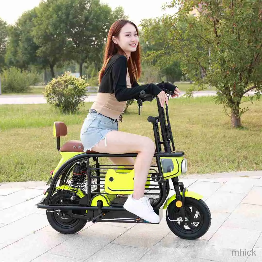 Cykelpedaler City Electric Bicycle Ebike Bicycles Electric Moped Mini E Bike Electric Motorcykel 350W 48V 12AH (Range 40 km) Max Speed ​​30km/H M230411