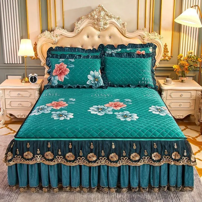 Saia de cama luxuosa espessa de veludo de veludo couro grande camas de zíper destacável de cama de pelúcia curta excluindo travesseiros 230410
