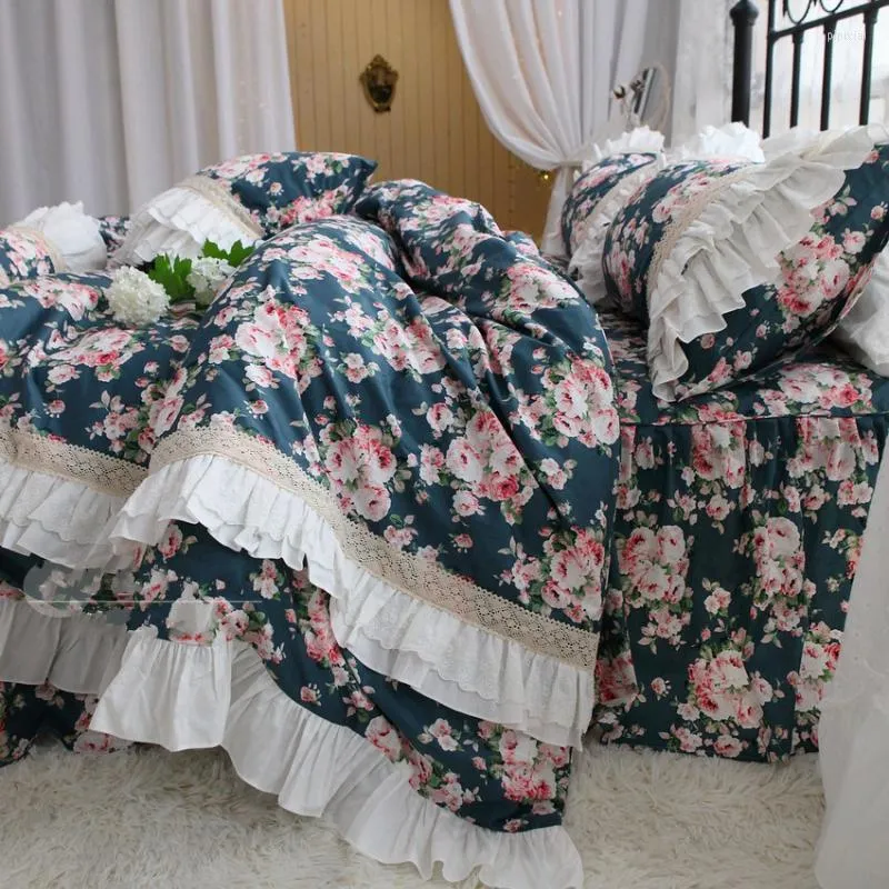 Bedding Sets Top Korean Style Set Luxury Ruffle Lace Bedclothes Flowers Print Princess Duvet Cover Bed Skirt Pillowcases Cotton