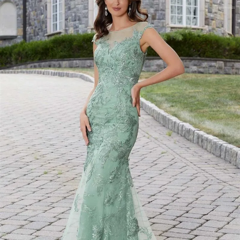 Party Dresses 2023 Elegant Mermaid Evening Floor Length Cap Sleeves Illusion Neckline Lace Appliques Formal Prom Wedding Ball Gowns