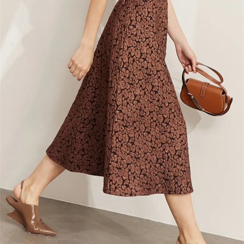 Spódnice amii minimalistyczne liniowe spódnice Kobiety jesienne ultra cienkie retro jacquard klasyczny francuski styl midi spódnice 72240097 230410