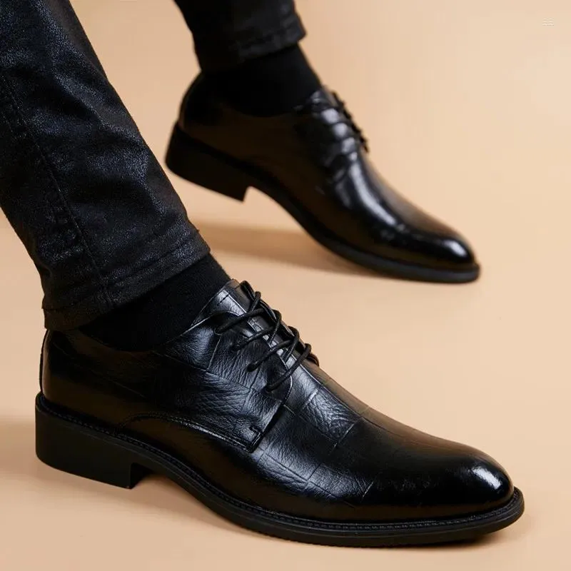 Chaussures habillées en cuir verni pour hommes, bout carré, haut de gamme, formel, respirant, confortable, Oxfords