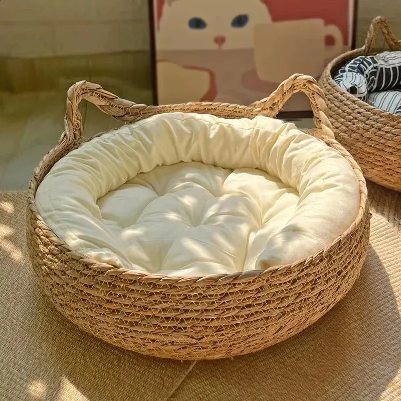 Camas de gato Móveis Cama de gato natural lavável cesta de gatinho cama de ninho de cachorro tecido redondo cama de gato feita à mão folha de taboa trançada com almofada macia 231109