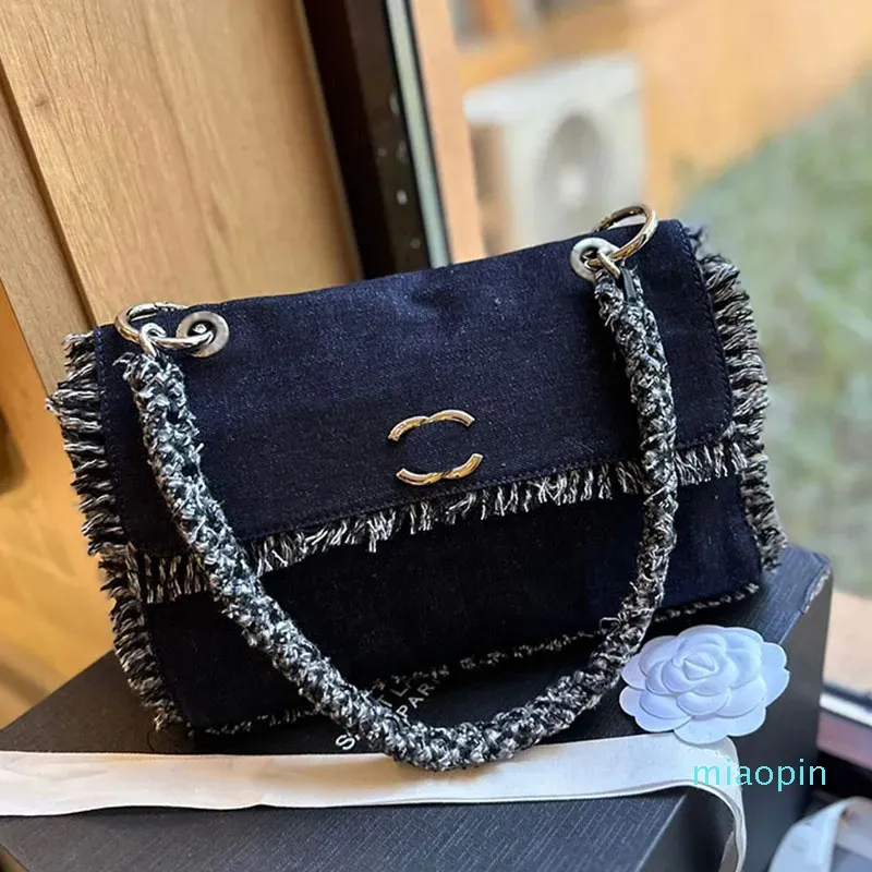 2024-Luxury Nappa Borsa a tracolla Moda Donna Pelle con patta Lettera Busta decorativa Borsa Inverno Tessuto di lana Giuntura Denim Borsa Designer Piccola