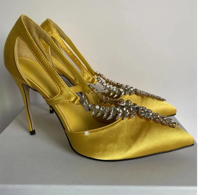Diamond Rhinestone ozdobne kobiety Pumpy 10 cm szpilki Seksowna spiczaste palce luksusowe satynowe buty imprezowe