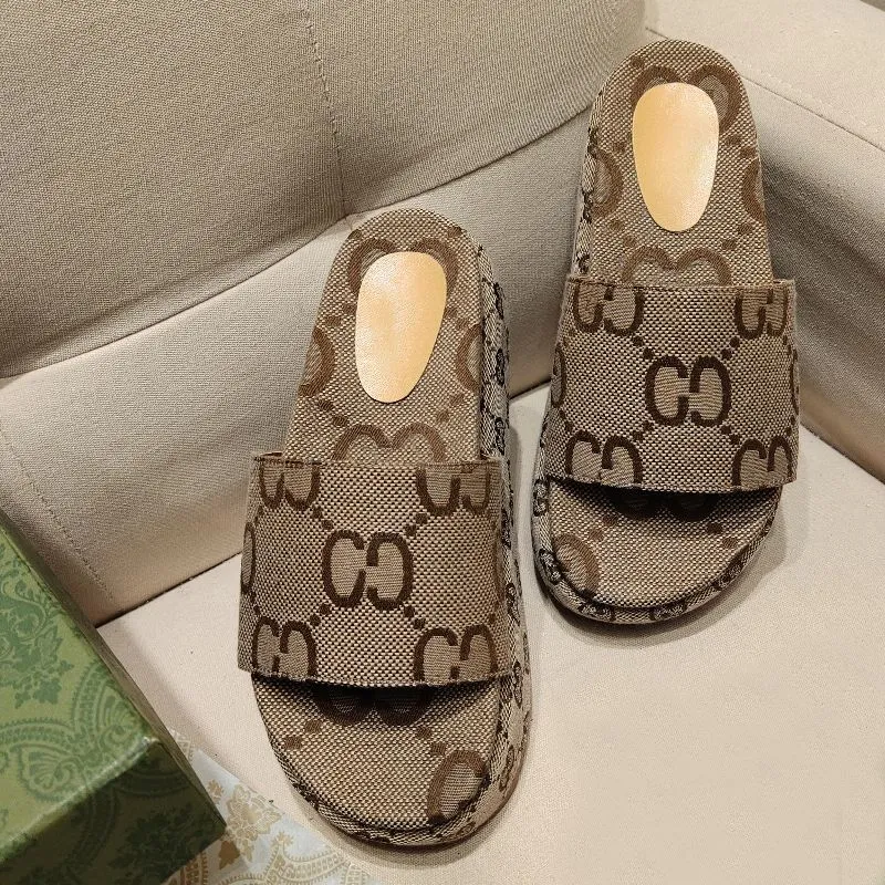 Designer sales slippers dames