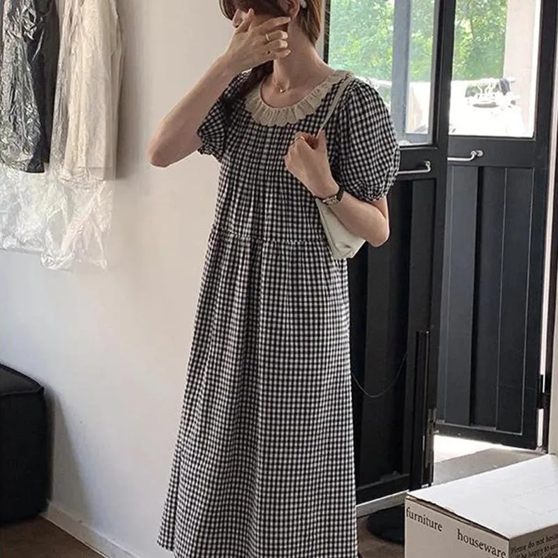 Casual Dresses White and Black Plaid Dress 2023 Summer Mori Spets Round Neck Bubble Sleeve Long Maxi Birthday for Womencasual