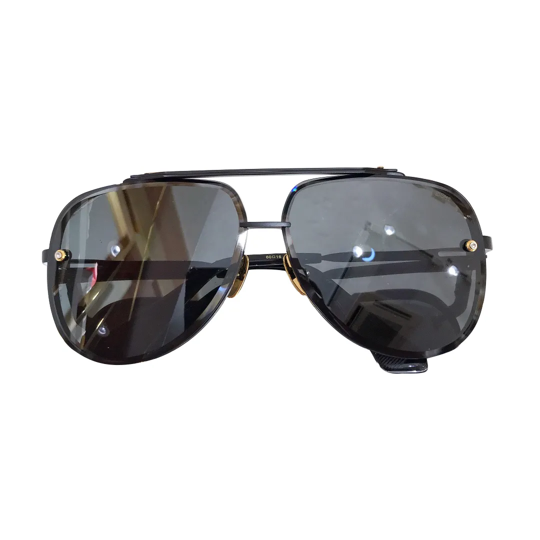 DT EIGHT originelles Design, schwarze Reisesonnenbrille, leichtes Metall, einfache coole Männer und Frauen, großer Rahmen, Krötenform, allmähliche grüne Tanzsonnenbrille, UA400 UV-Schutz