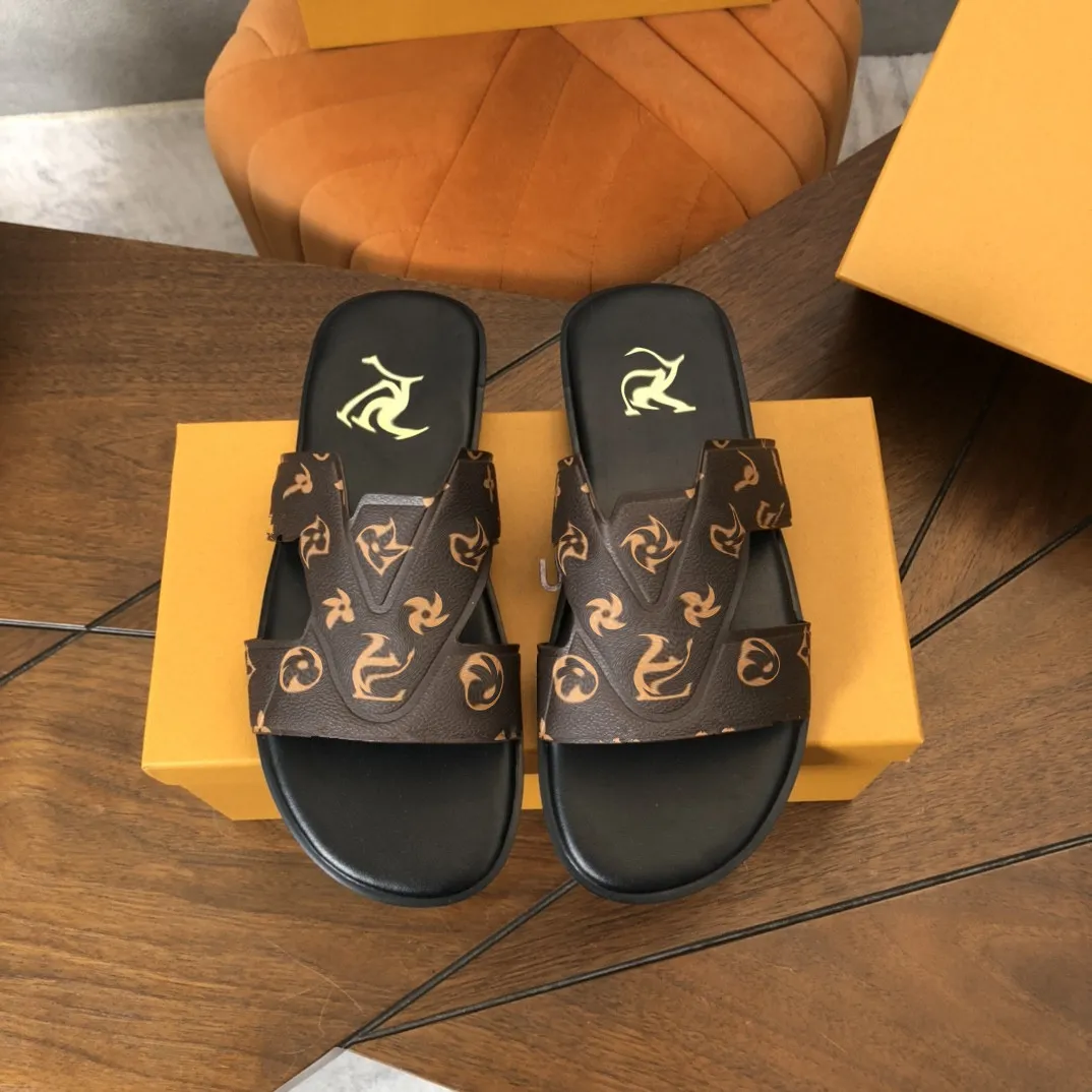 Louis vuitton mens slides 2025