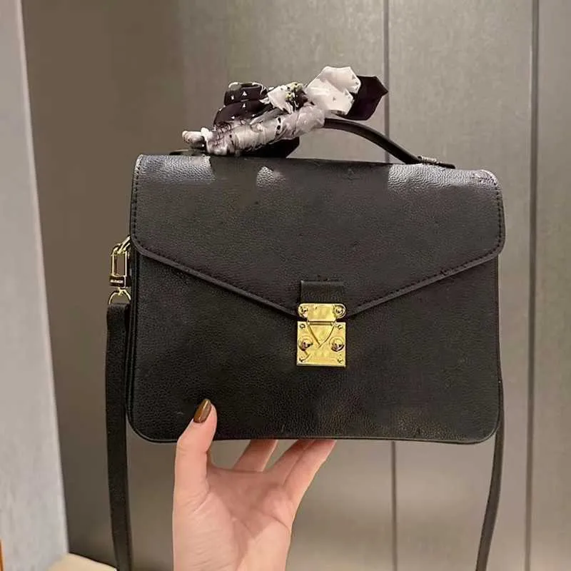 Classic Embossed Postman Bag Elegant Texture Womens Handbag Crossbody ...