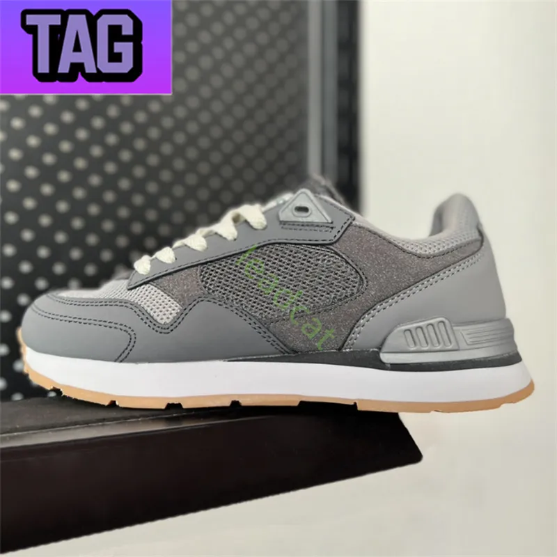 Nivia shop sport shoes