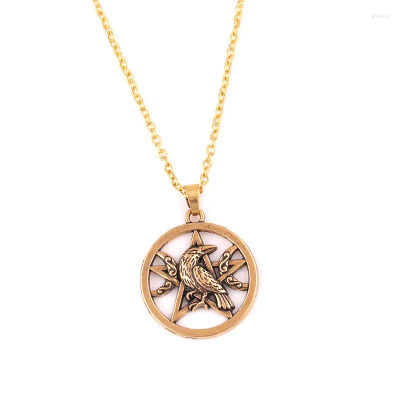 Collane con ciondolo Collana per donna Uomo Colore oro Religioso Animale mitico Corvo Forma pentacolo Amuleto di alta qualità Fornisce goccia