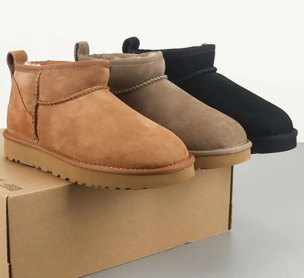 Classique Homme Femmes Ultra Mini bottes de neige Shearling Bootie Casual Doux confortable garder des chaussures au chaud avec boîte carte sac à poussière Beaux cadeaux UGGsityx