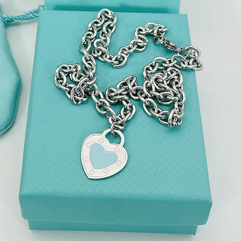 Luxus Designer 19mm Blaue Herz Halskette Damen Verpackung Edelstahl Mode Anhänger Schmuck Geschenk Freundin Großhandel