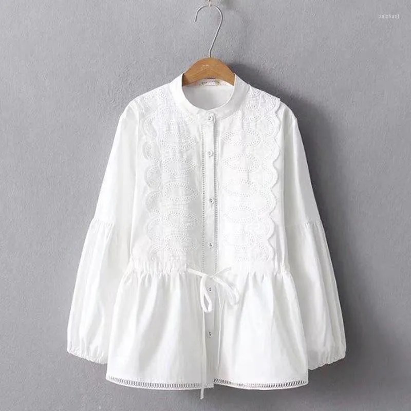 Kvinnor BLOUSES Spring Autumn Casual Sweet Shirt Women Solid White Floral Embroidery Lace Stand Collar Looose Female Blus Tops U197