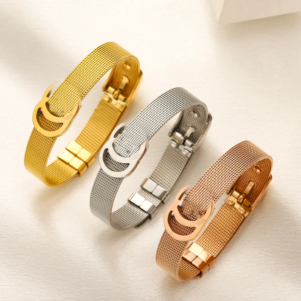 Luxury Brand Designers Letters Bracelets Bangle Bangles 18K Gold Silver Plated Stainless Steel Letter Lovers Gift Wristband Cuff For Famous Women Jewelry Gifts