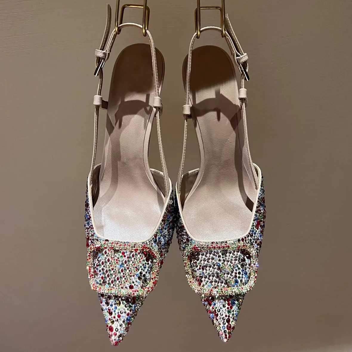 Chaussures de mariage à talons hauts et diamants pour femmes, pantoufles colorées à bout arrière pointu de 9CM, nouvelle collection 2024
