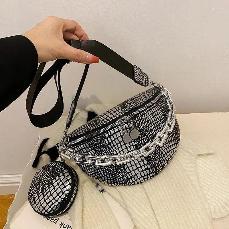 Midjepåsar Designer Crossbody Chest Pack Winter Woman Bag Coin Purse Leisure Belt 2023 Chain Handbag Fashion Female Shoulder