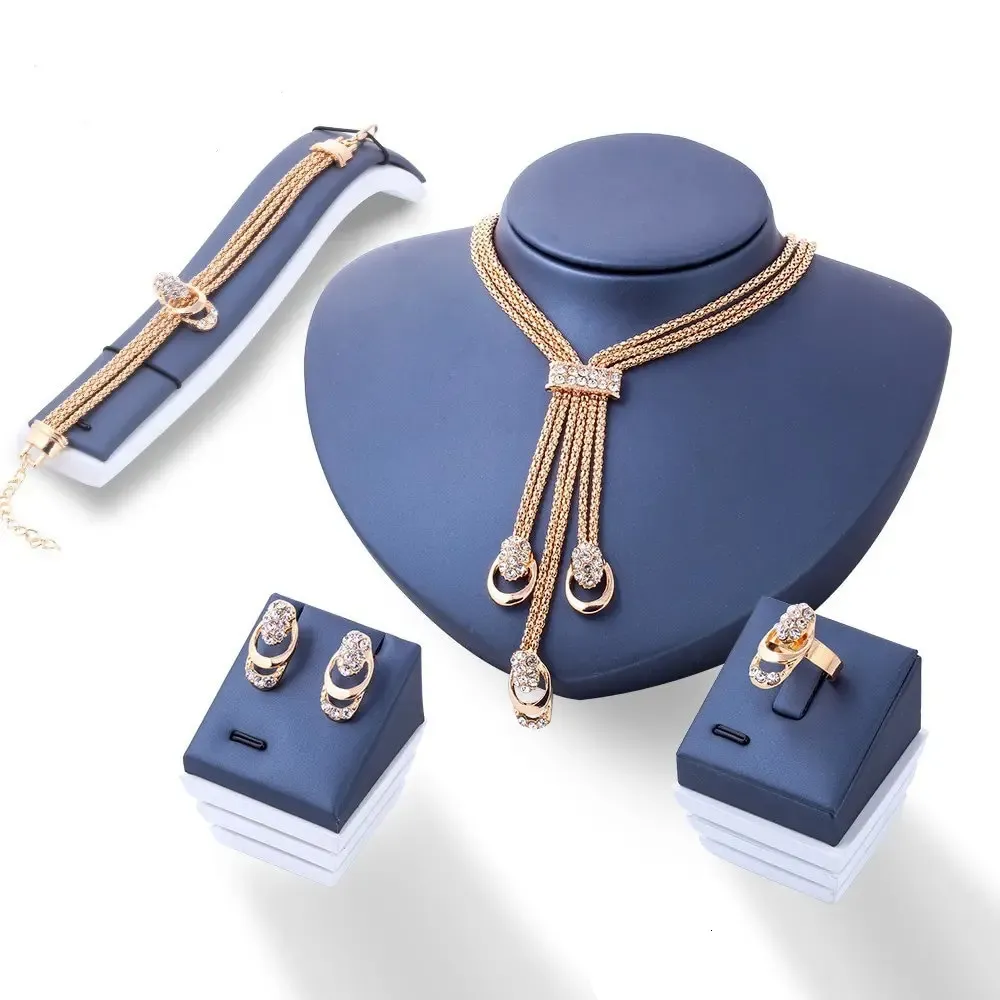 Wedding Jewelry Sets 4Pcs Set Rings Necklace Earrings Bracelet High Performance Golden For Women 231110