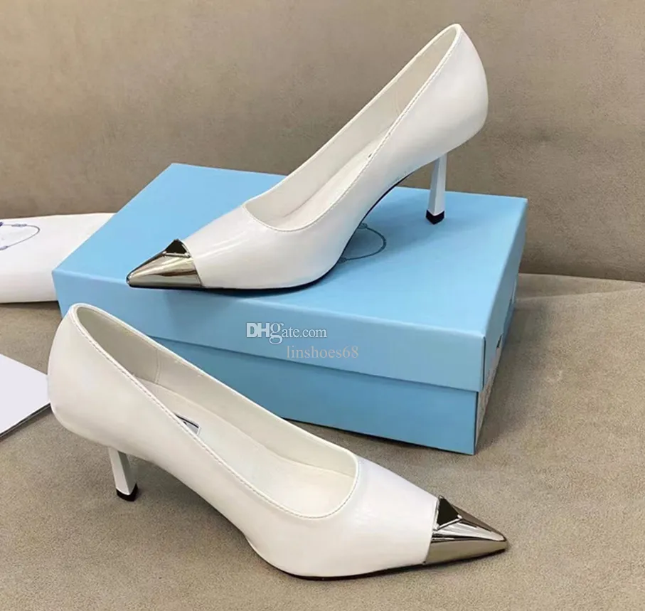 Neue einfache spitze High Heel formelle Schuhe Designer Dreieck Dekoration Marke Mode Damen Leder flacher Mund Abend Damen Partyschuhe