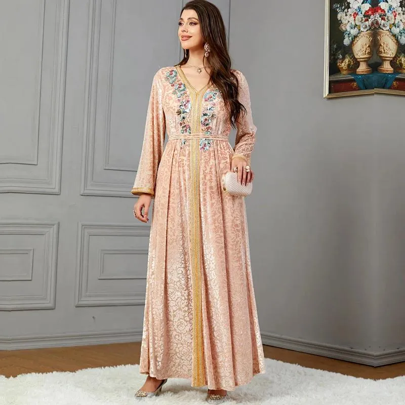 Women's Long Sleeve Embroidered Gold Velvet Evening Dress Women's Long Sleeve Embroidered Gold Velvet Evening Dress