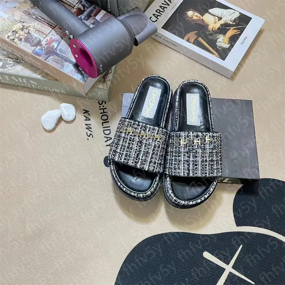 Luxury Womens Diamond Slipperss Quiet Indoor Soft Soles Non Slip
