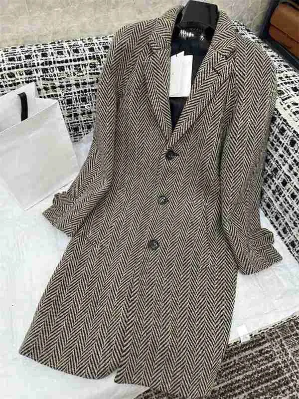 Women's Trench Coat Designer 24 Early Spring New Classic Style Polo Collar Button Design Woolen HerringBone Coat Long Dytd