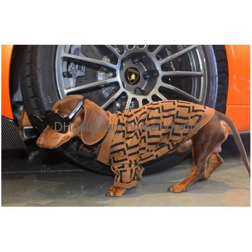 Abrigo para mascotas de invierno Diseñador Ropa para perros Suéteres lindos para cachorros Letra F Ropa para perros de lujo Mascotas Apperal Suéter cálido para traje grande Drop Dh9Wi