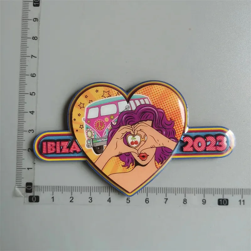 Calamita Frigorifero 3D Siviglia Spagna - Souvenir Viaggio Fatto A Mano In Poliresina, Regalo Decorativo (4x9 Cm)