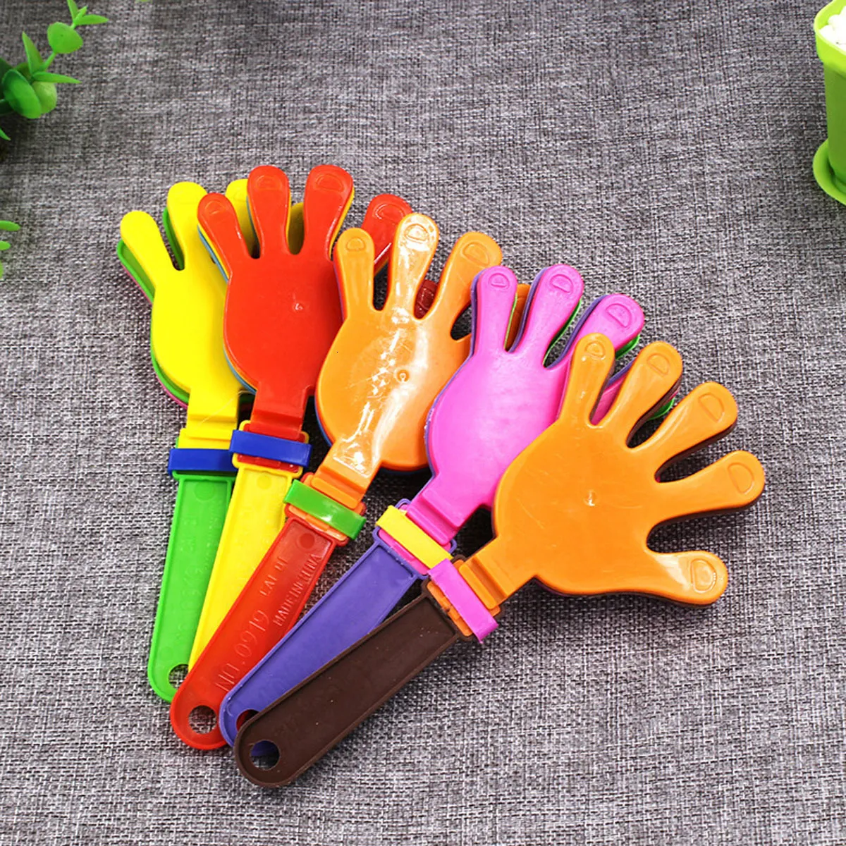Recyclage des claquettes en plastique : méthodologie - Claquette requin Recyclage des claquettes en plastique : méthodologie - Claquette requin