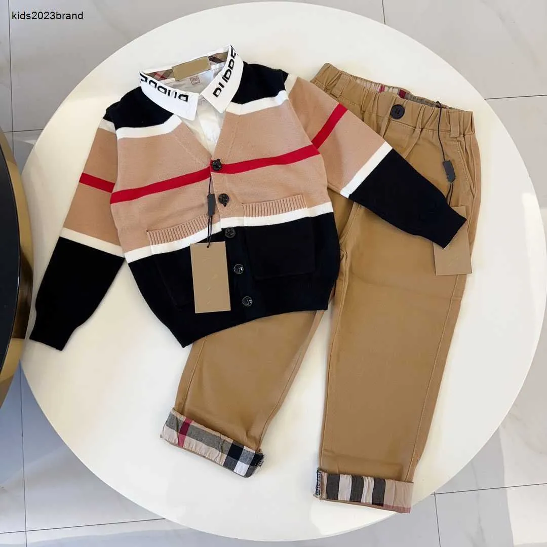 Nieuwe trainingspakken herfst babyset designerkleding voor kinderen maat 100-150 poloshirt met lange mouwen gestreept gebreid shirt en broek nov10