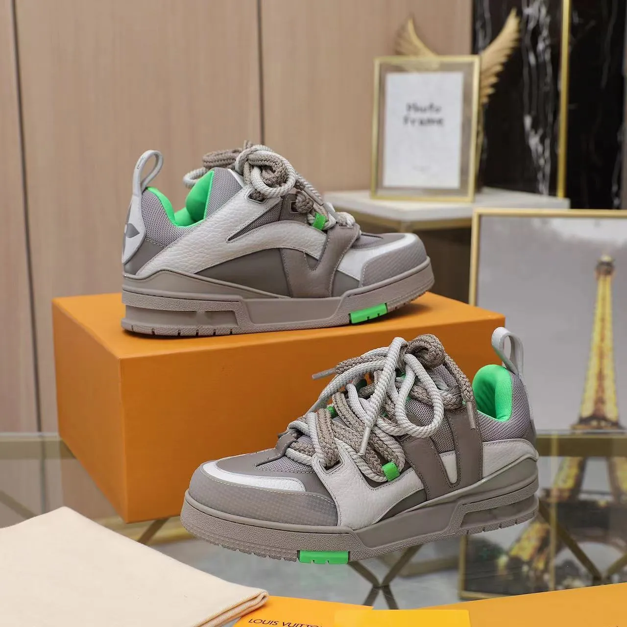 Mens Vintage Basketball Shoes With Sparkling Swarovski Crystal Logo And ...