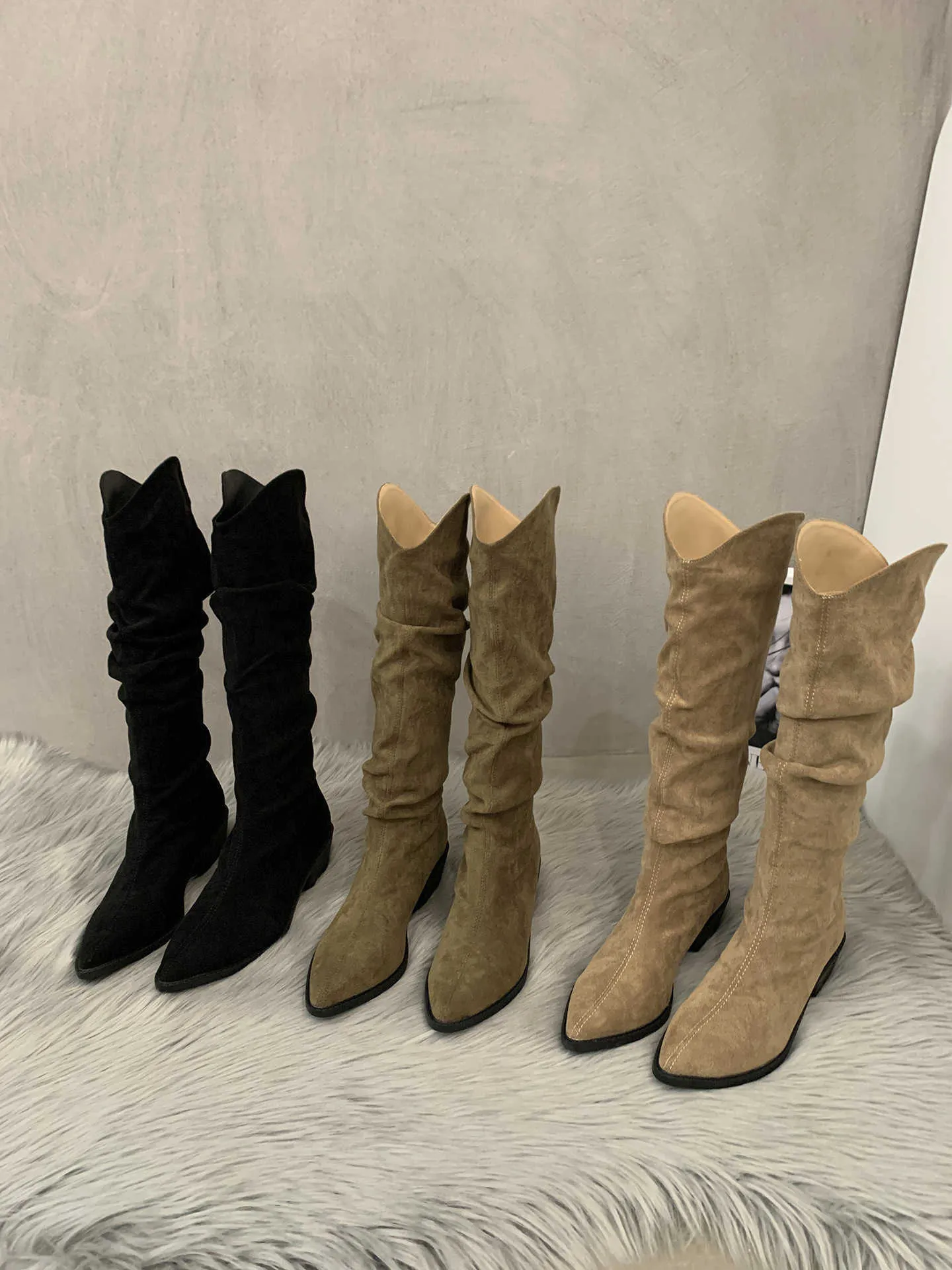 Western Chic Denim Over-the-Knee Boots Pointed Toe, Thick Heel, V-Cut,  Autumn/Winter Style, Women's Fashion Boots, Comfortable Stylish