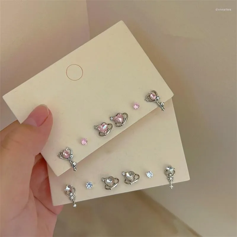 Brincos do garanhão coreano Love Simples Heart Magic Wand Crystal Pink Zircon Conjunto para mulheres Jóias de noivado de casamento de festas