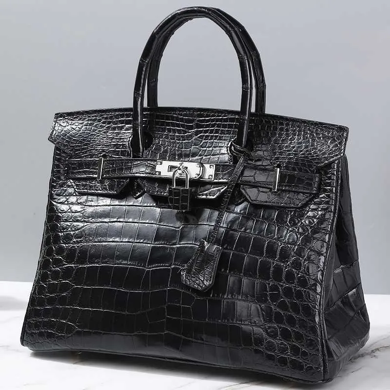 Hermès Birkin 30 Black Matte Alligator GHW Front View