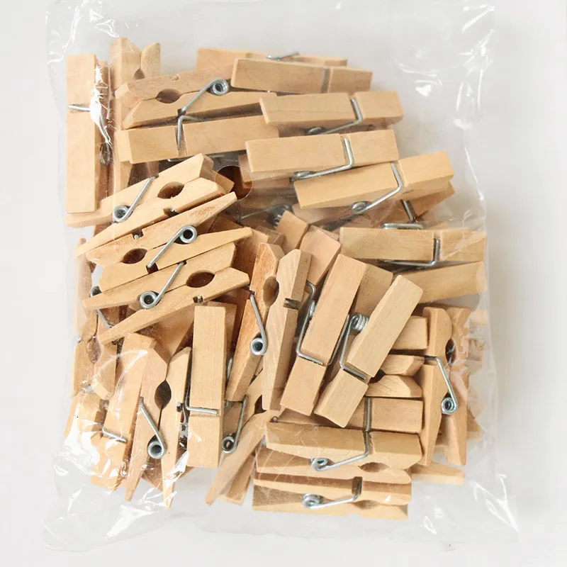 Clips de sac en gros de très petite taille minérale 30mm mini clips po en bois naturel processus de rotation des vêtements décoration 50 pièces 230410