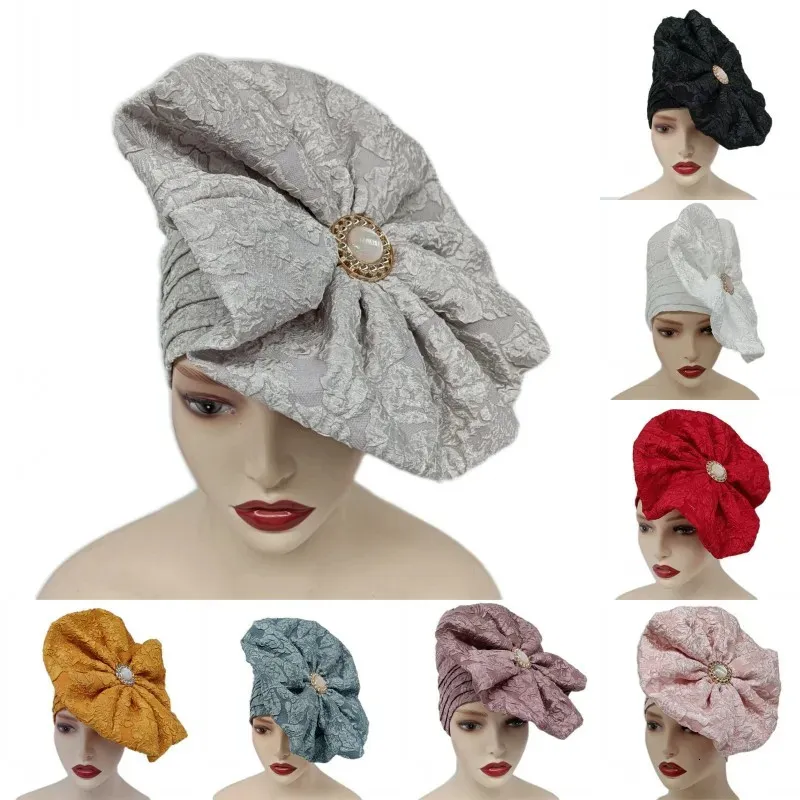 BeanieSkull Caps Big Flowers Plissé Top Chapeaux Headtie Mode Africaine Nigéria Femmes Fête De Mariage Chapeau Couvre-chef Nigérian Femme Bandanas Gele Ako 231110